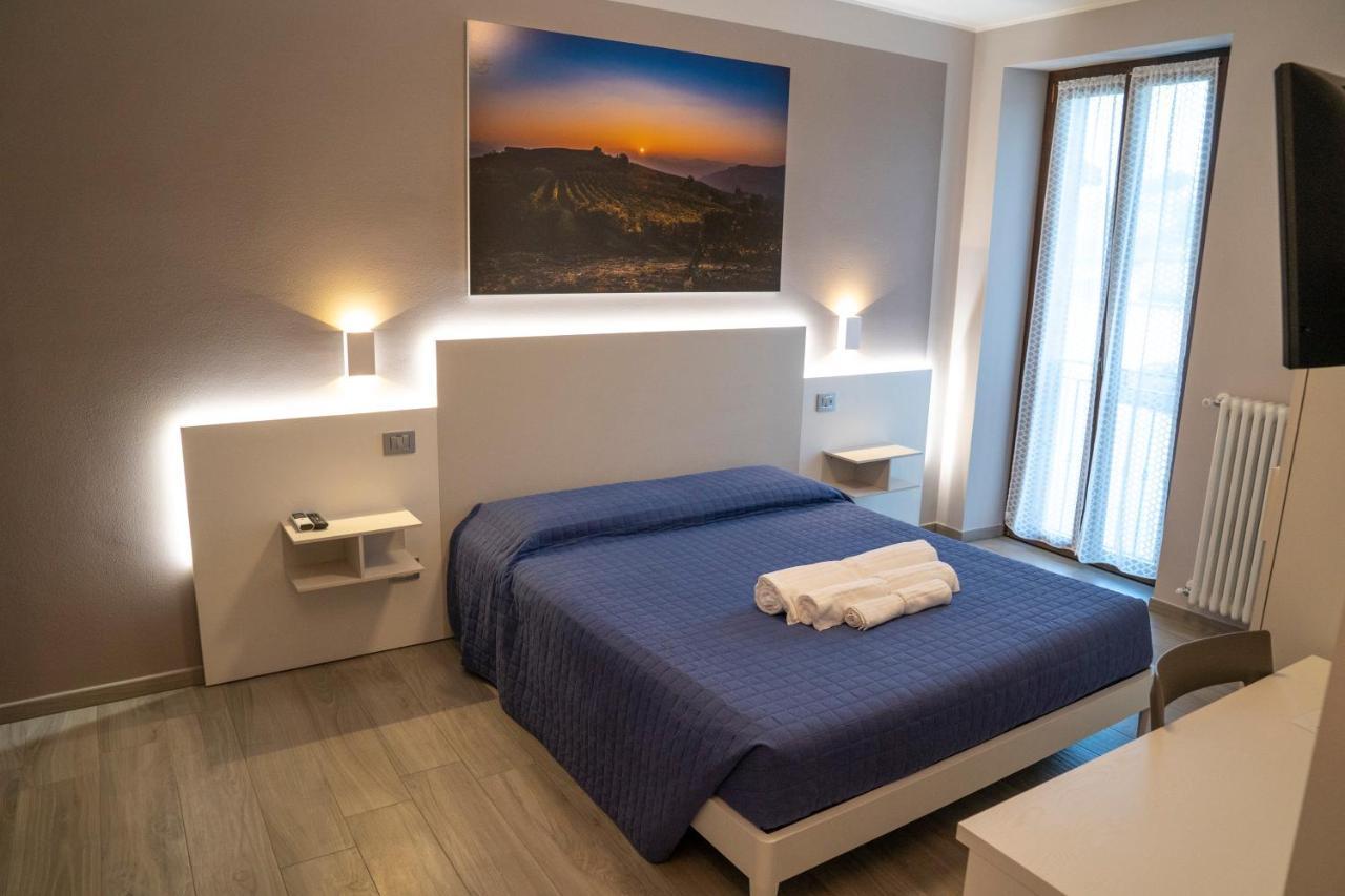 Villa Le Giustizie Agliano Terme Esterno foto